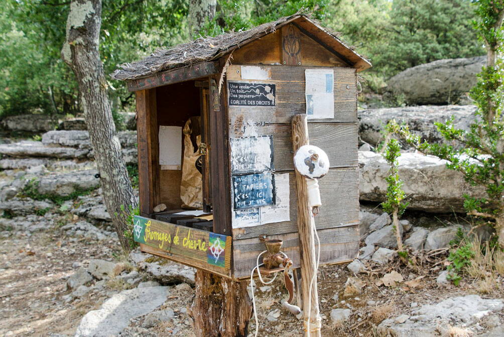 u_robert_7_w.jpg Hier gibts feinen Ziegenkäse zu kaufen